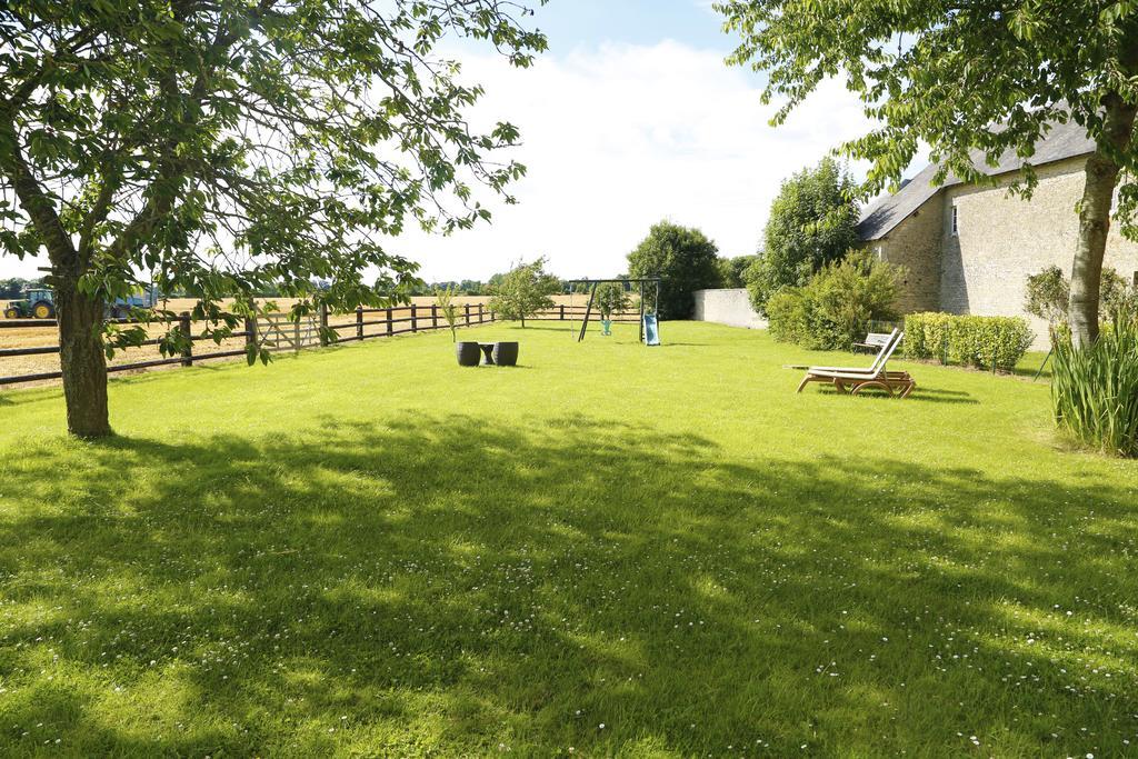 La Ferme De La Gronde Villa Magny-en-Bessin Exterior photo